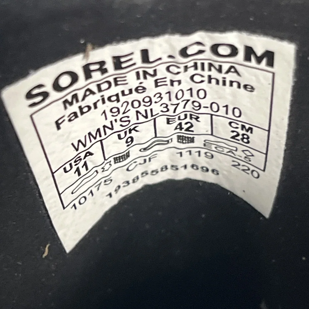 Sorel Women Lexie Wedge Bootie 11 Black Leather Flannel Plaid Waterproof NL3779